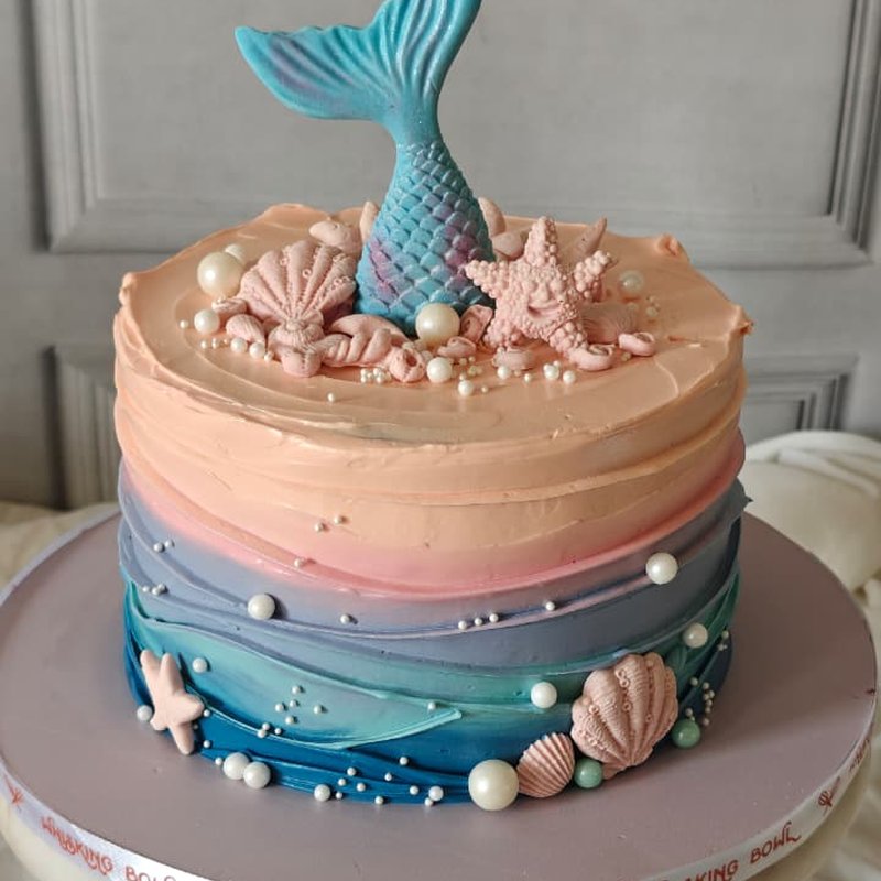 Whisking Bowl bake